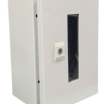 CAJA METALICA CON PUERTA DE VIDRIO PLEXIGLAS IP65  300X400X200