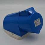 TOMA VISIBLE 32AMP 3P+T AZUL IP44 S1372