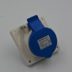 TOMA EMPOTRABLE 16AMP 3P+T AZUL IP44 S1466