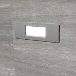 LUZ GUIA LED PARA ESCALERAS EMPOTRADO 4W 3K COLOR GRIS MODELO NINA150