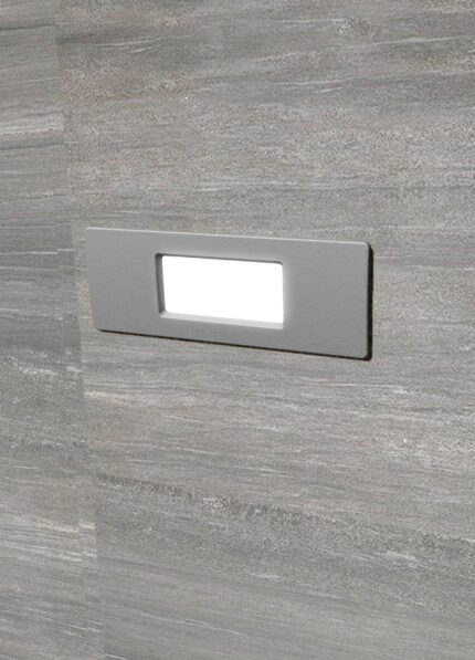 LUZ GUIA LED PARA ESCALERAS EMPOTRADO 4W 3K COLOR GRIS MODELO NINA150