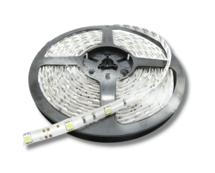 MANGUERA LED PVC 52 CHIP 2835  IP65 PCB 5 MM 220V 3.5W/M 6500K 100M USA RECTIFICADOR